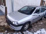 Opel Corsa B 1.2 48kw Schiebedach 5türig - Opel Corsa aus 1998: B