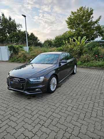 Audi A4 1.8 16V TFSI Ambition S-Line Navi ...