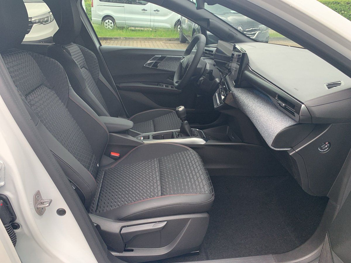Renault Clio - Bild 25