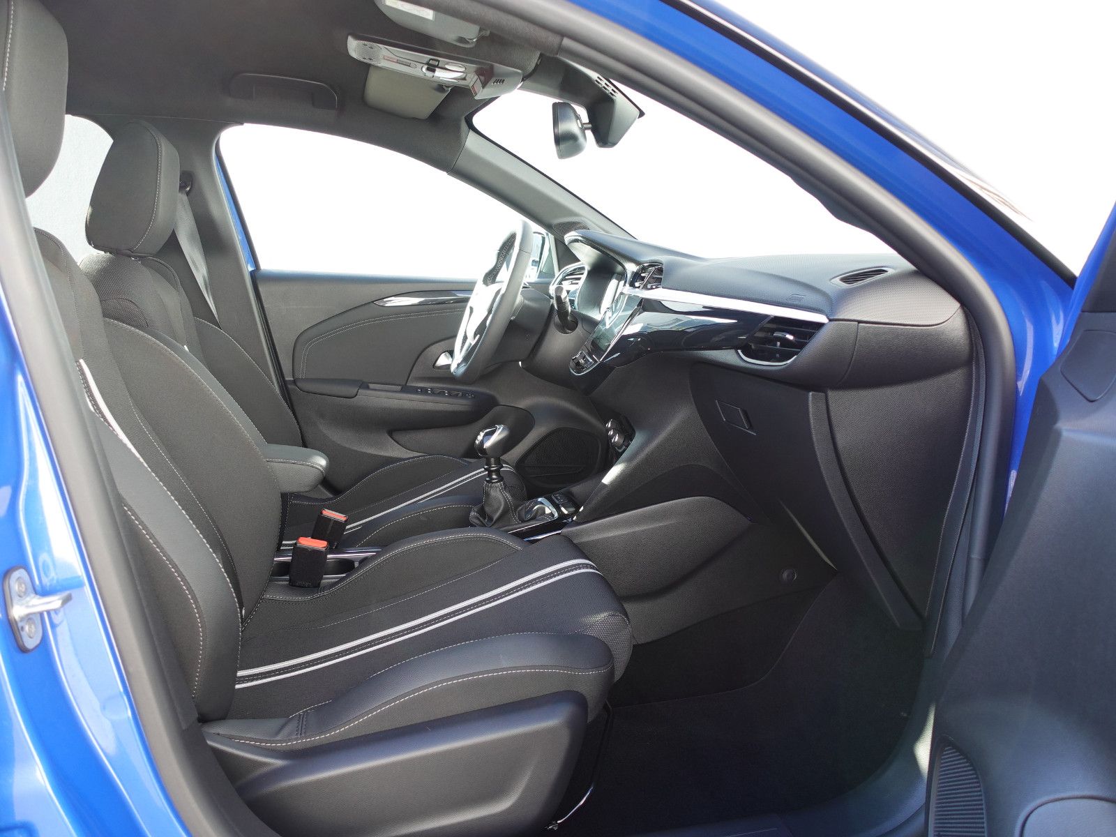 Fahrzeugabbildung Opel Corsa 1.2Turbo  GS Allwetter,SHZ,PDC,Kamera,Navi