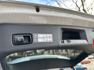 Fahrzeugabbildung Mercedes-Benz GLE 350d 4Matic AMG*HarmanK*360°Kam*Softclose*