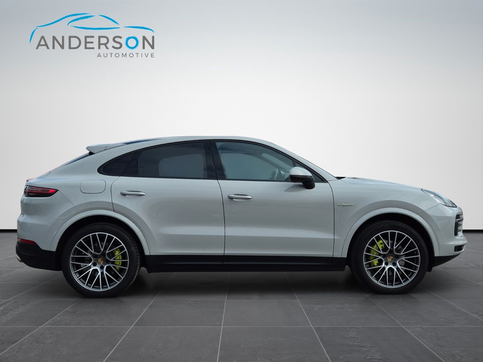 Fahrzeugabbildung Porsche CAYENNE COUPE PANO BOSE KAM 21" SPORTCHRONO