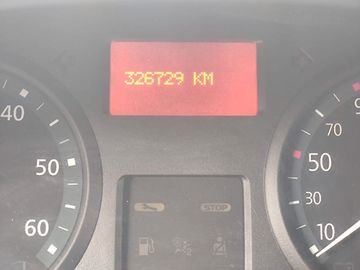 Renault Trafic - 12