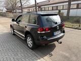 Volkswagen Touareg 3,0 V6 TDI 4x4 AHK VOLL.Standheiz. - gebrauchte VW Touareg aus dem Jahr 2008