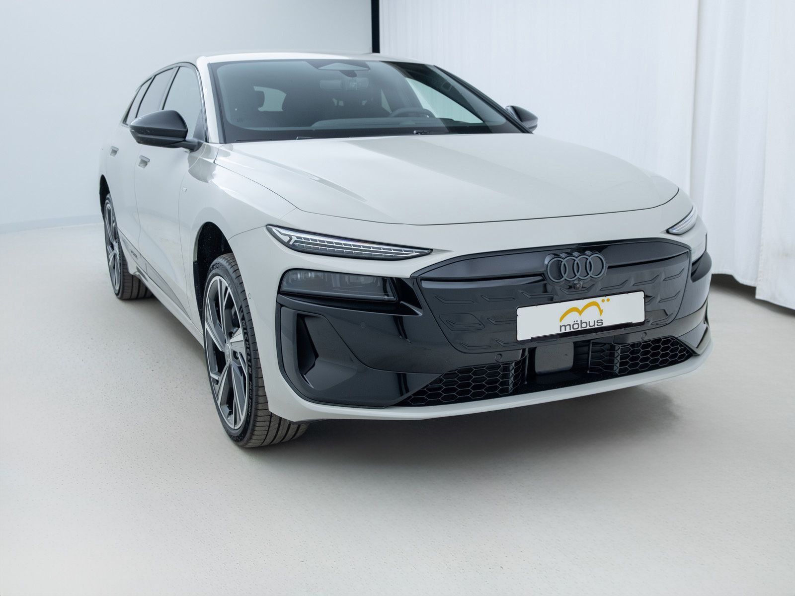Audi A6 Avant e-tron performance *S-LINE*AHK*OLED* imagem 3