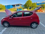 Nissan Pixo 1.1 68 Ps Automatik - Nissan Pixo von privat