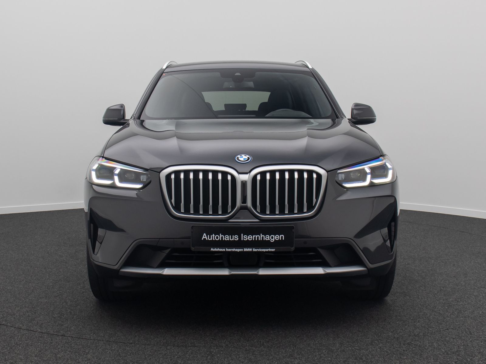 Fahrzeugabbildung BMW X3 xD30e Leder HUD DAB Kamera Laser Sport 20Zoll