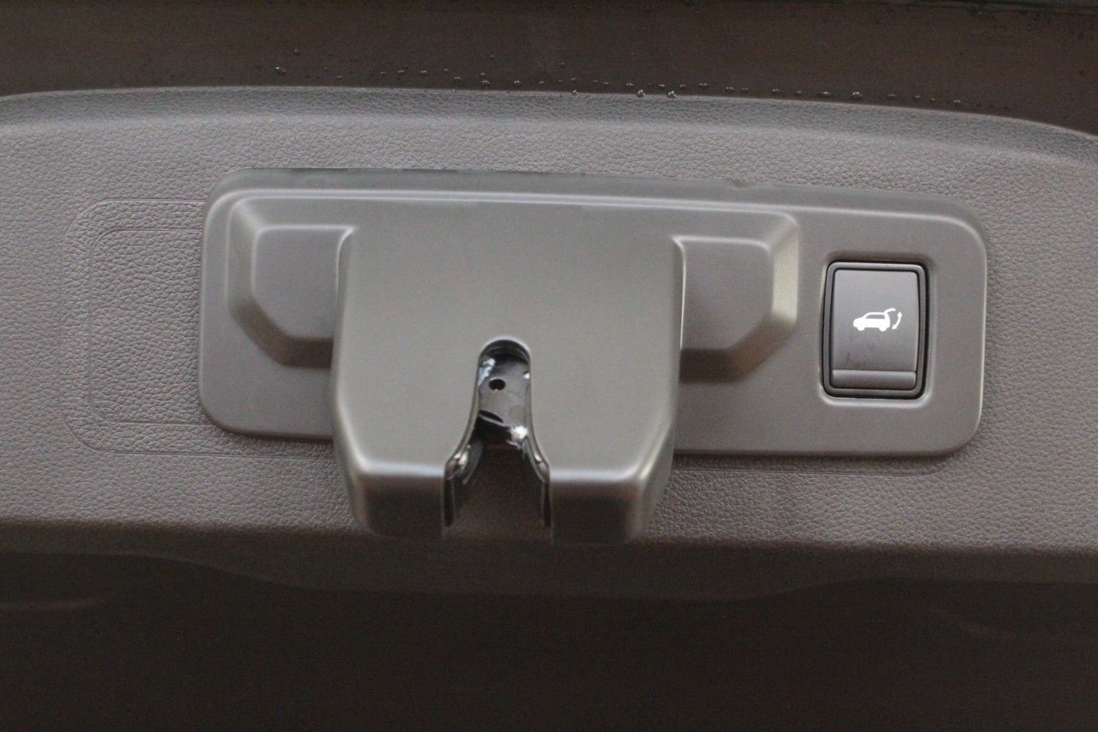 Fahrzeugabbildung Renault Espace E-Tech Full Hybrid 200 Iconic 5-Sitzer