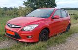 Hyundai i30 Comfort 1,6 CRDI TÜV 8/27 - Hyundai i30 aus 2010 mit Diesel-Antrieb