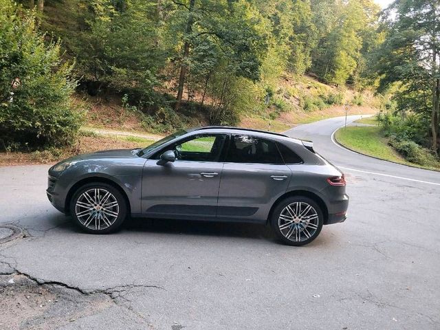 Porsche macan s