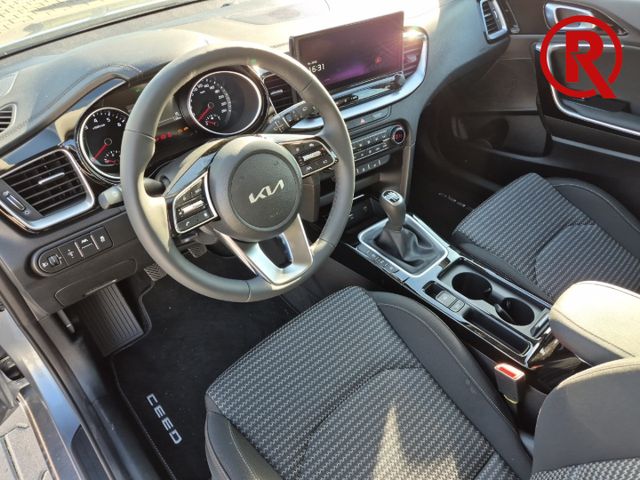 Ceed Ultimate Edition 1.5 T-GDI Android Auto App