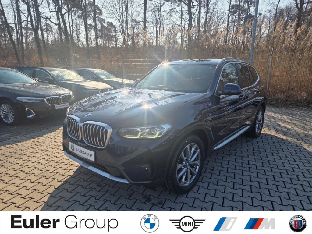 BMW X3 xDrive 30d AHK DrivAssist ParkAssist LiveCock