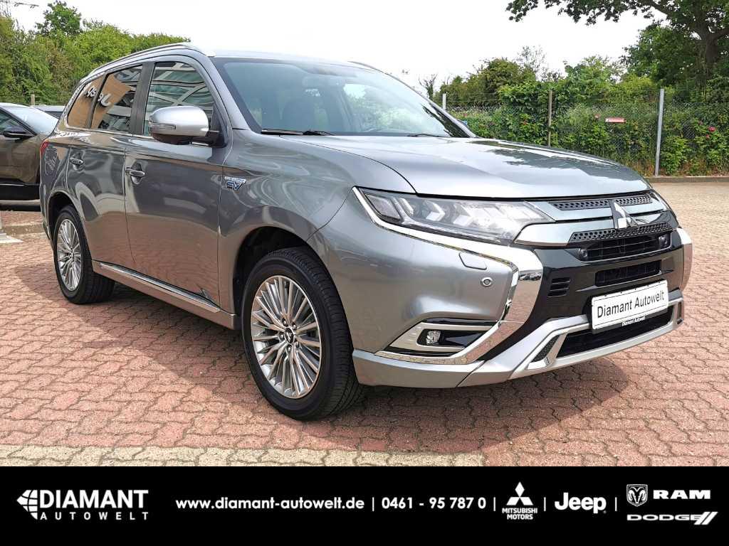 Mitsubishi Outlander PHEV PLUS Spirit-Paket 2.4 MIVEC 4WD