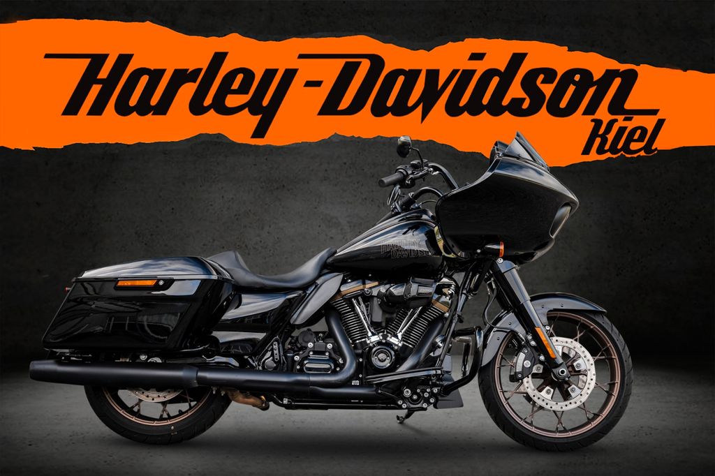 Harley-Davidson ROAD GLIDE ST 117 MY22 FLTRXST - 1.HAND -
