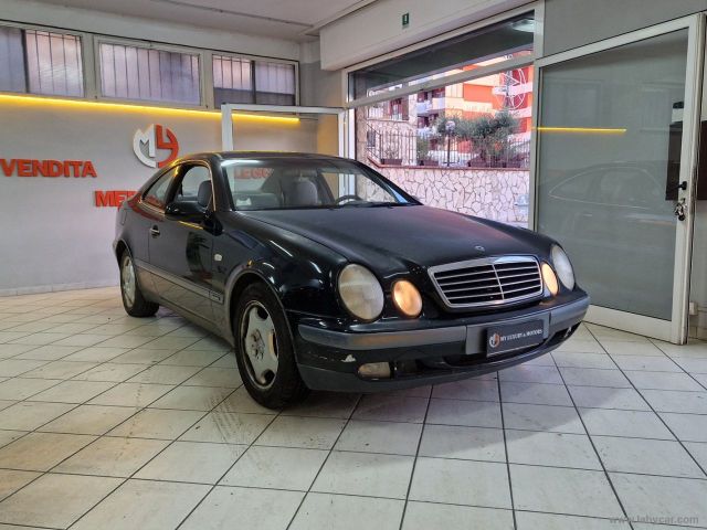 Mercedes-Benz MERCEDES-BENZ CLK 200 Elegance