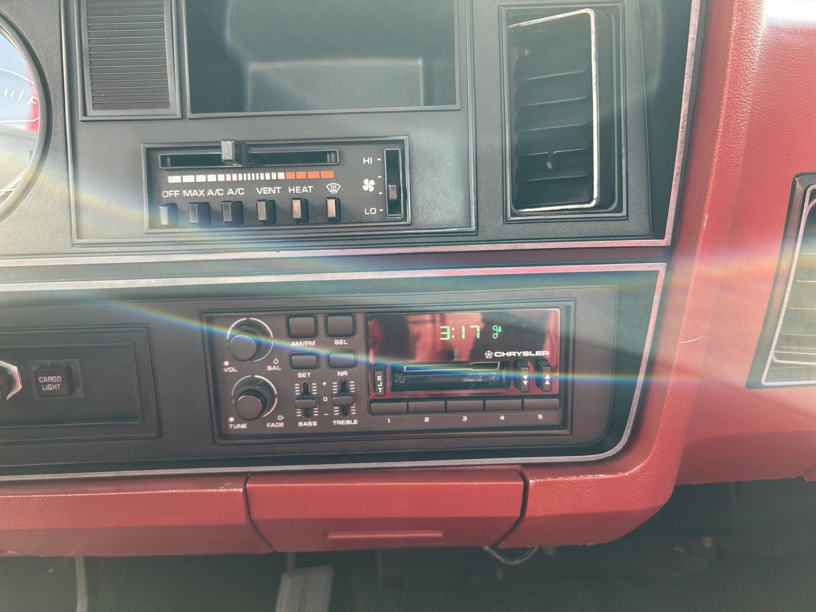 Fahrzeugabbildung Dodge Dodge RAM D-150 TOPZUSTAND/KLIMAANLAGE