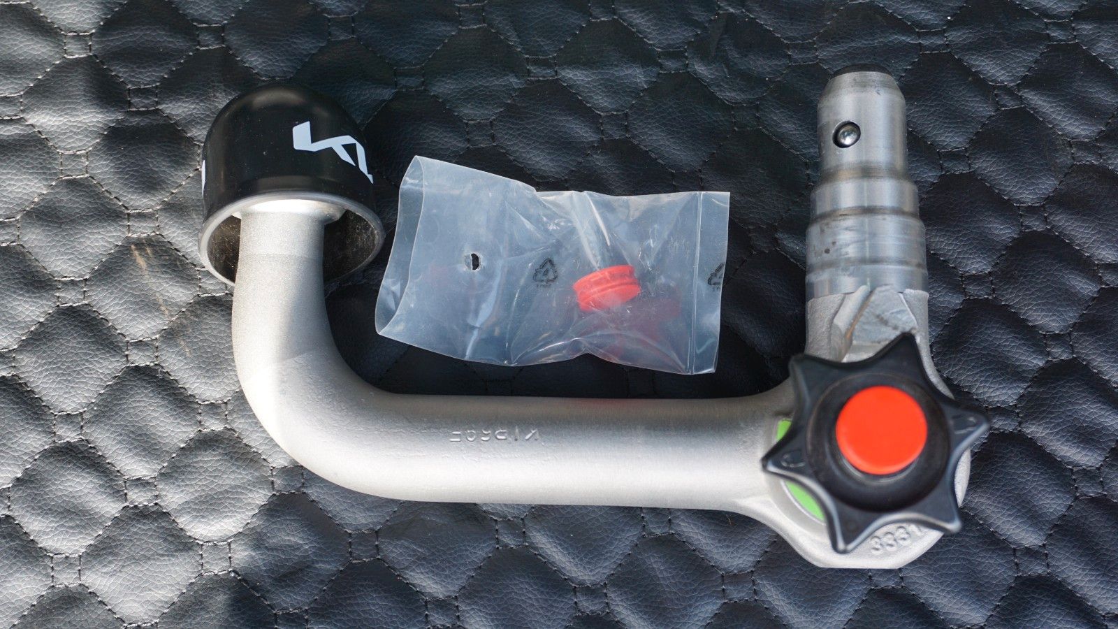 Fahrzeugabbildung Kia Sorento Platinum 4WD,Pano,Kamera,Navi,Leder,Bose