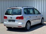 Volkswagen Touran Trendline 1.4 140PS (*KLIMAAT*SZHZ*NAVI*) - Volkswagen Touran: 140