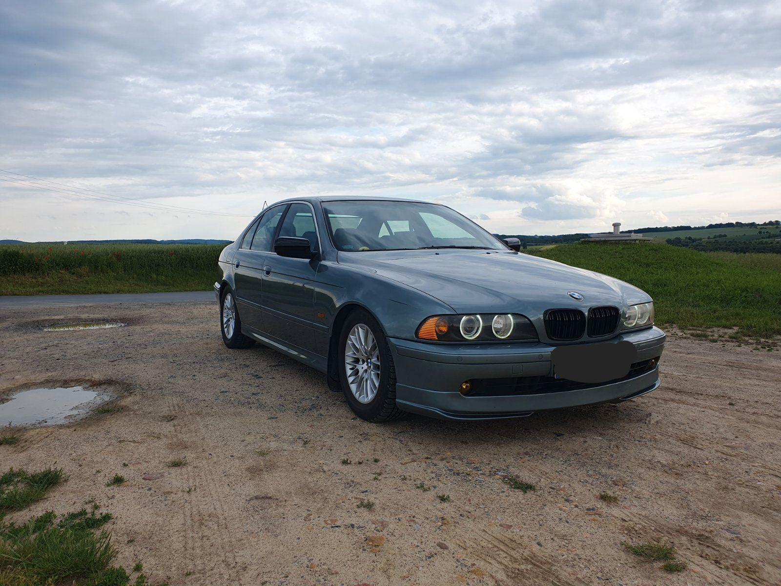 BMW 525
