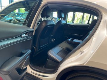 Alfa Romeo Stelvio Super Q4 *KAM*NAVI*TEMPOMAT*LKHZ*