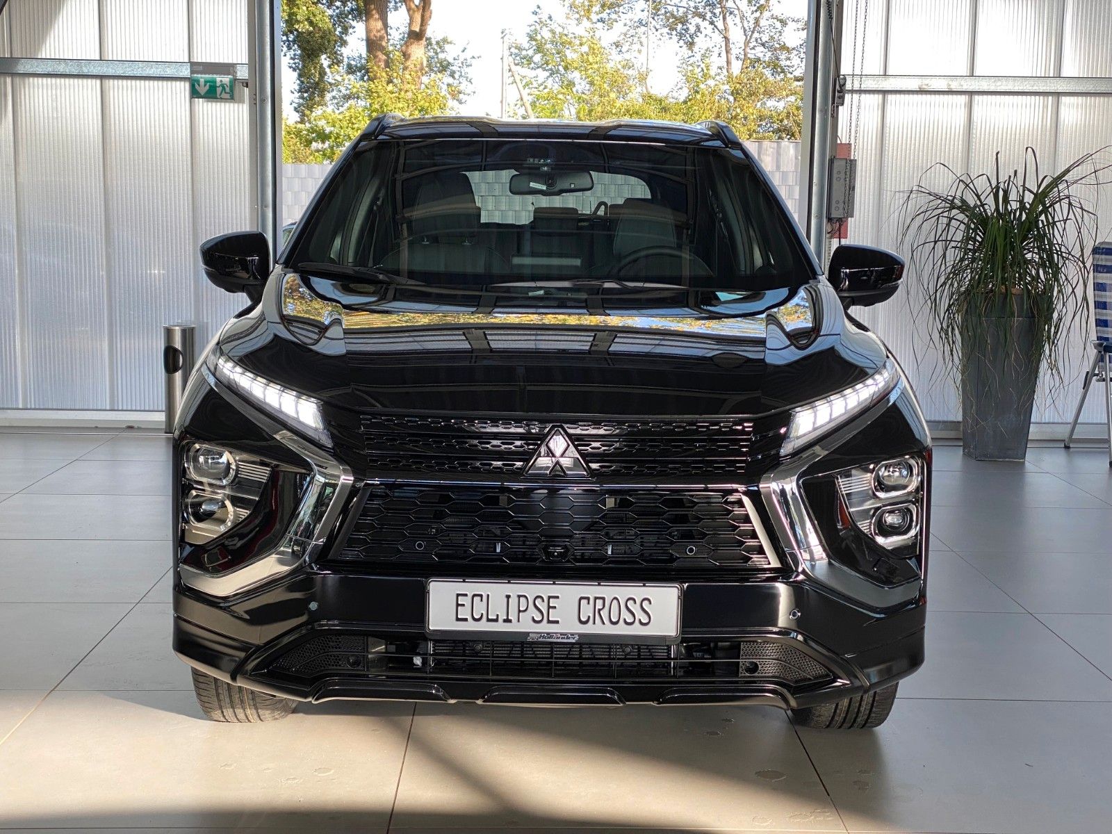 Fahrzeugabbildung Mitsubishi Eclipse Cross Plus Select Paket