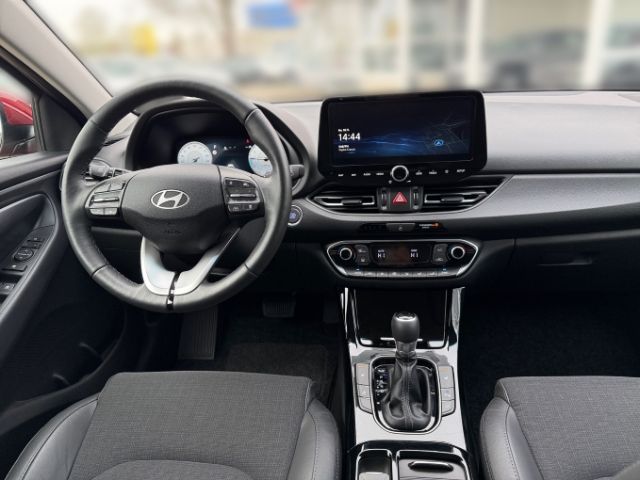 Fahrzeugabbildung Hyundai i30cw FL Advanced Deluxe 1.0 Navi Leder digitale