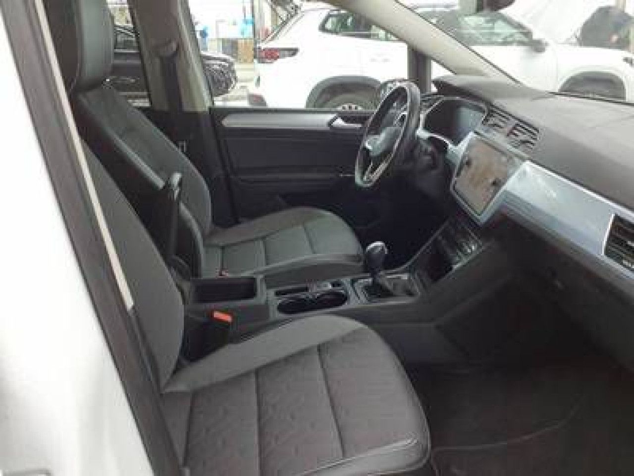 Volkswagen Touran - Bild 7