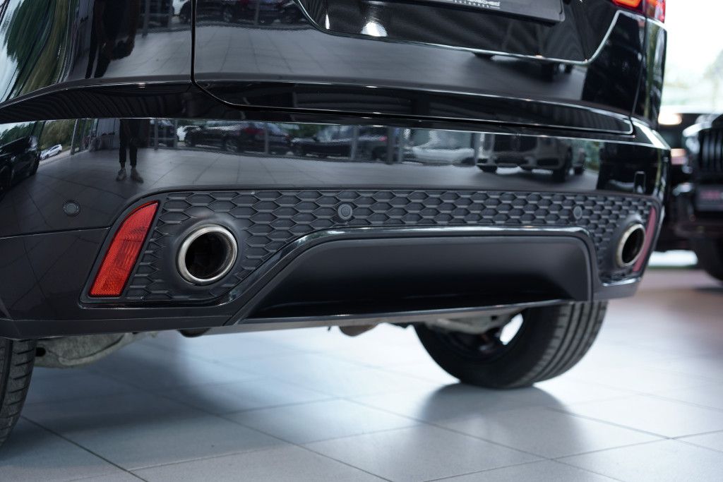 Jaguar E Pace