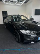 BMW M235i F22 - Schwarz - M Performance Ab... - BMW M235 in Stuttgart