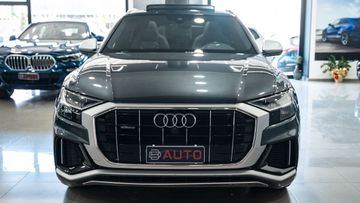 Audi Q8 - 2