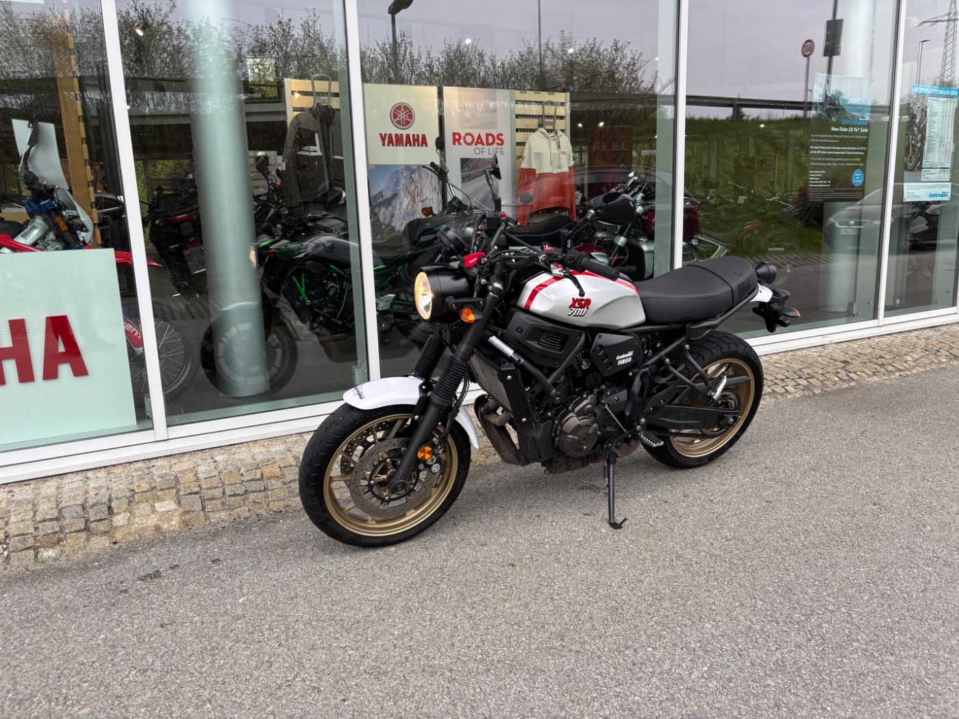 Fahrzeugabbildung Yamaha XSR 700 Sondermodell XTribute