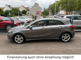 Mercedes-Benz A-Klasse A 200 Automatik Navi & Rückfahrkamera - Mercedes-Benz A-Class aus 2015