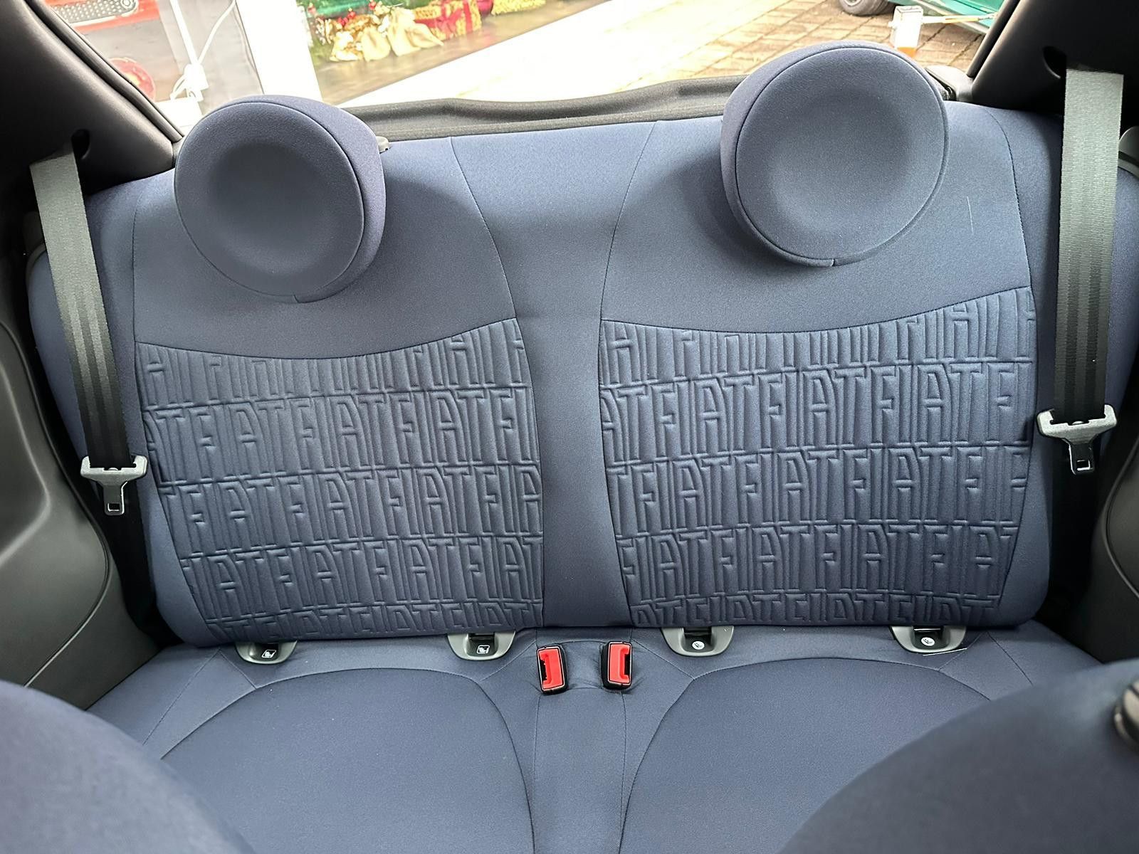 Fahrzeugabbildung Fiat 500 1.0 Hybrid Club