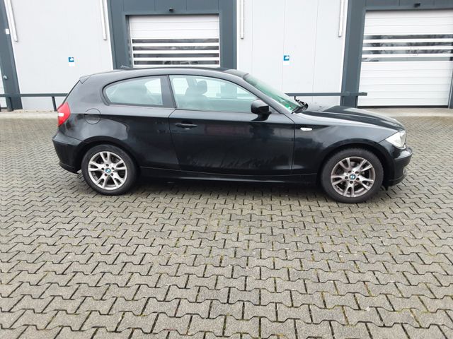 BMW 116 Baureihe 1 Lim. 116i KLIMA EU5 ALU.