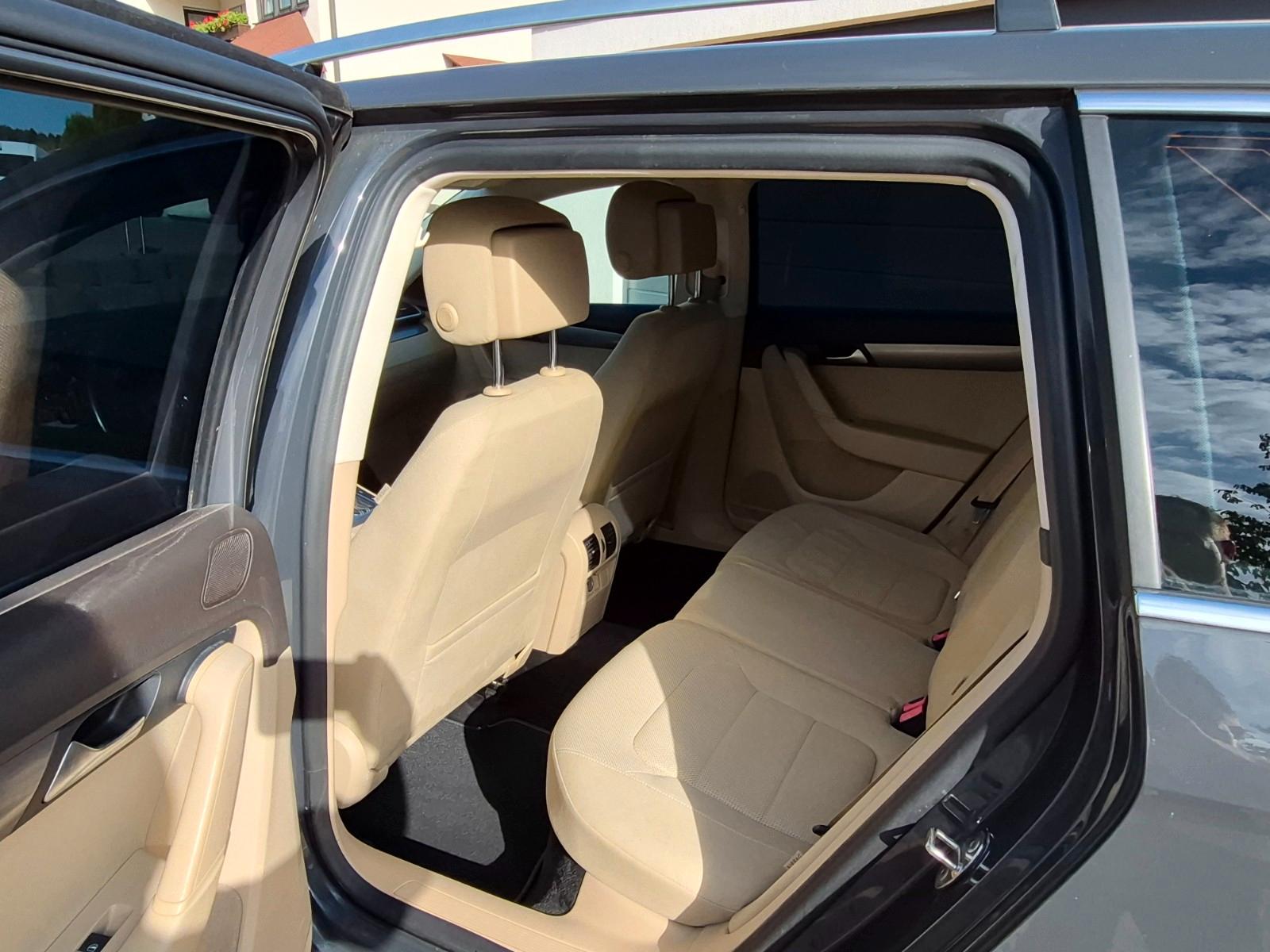 Volkswagen Passat 2014 — photo 11