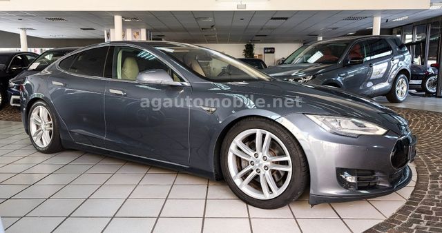 Tesla Model S 85 CCS Panorama Kamera Premium-Sound