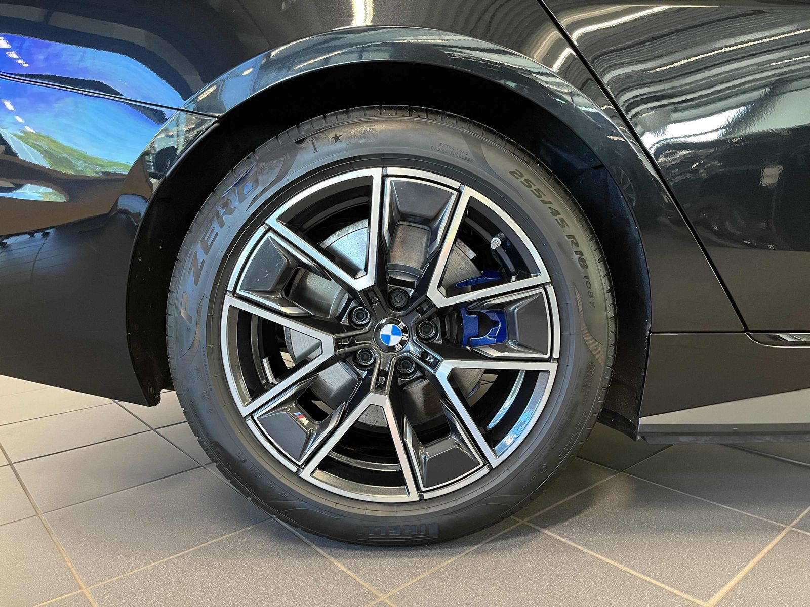 BMW i4 - Bild 23
