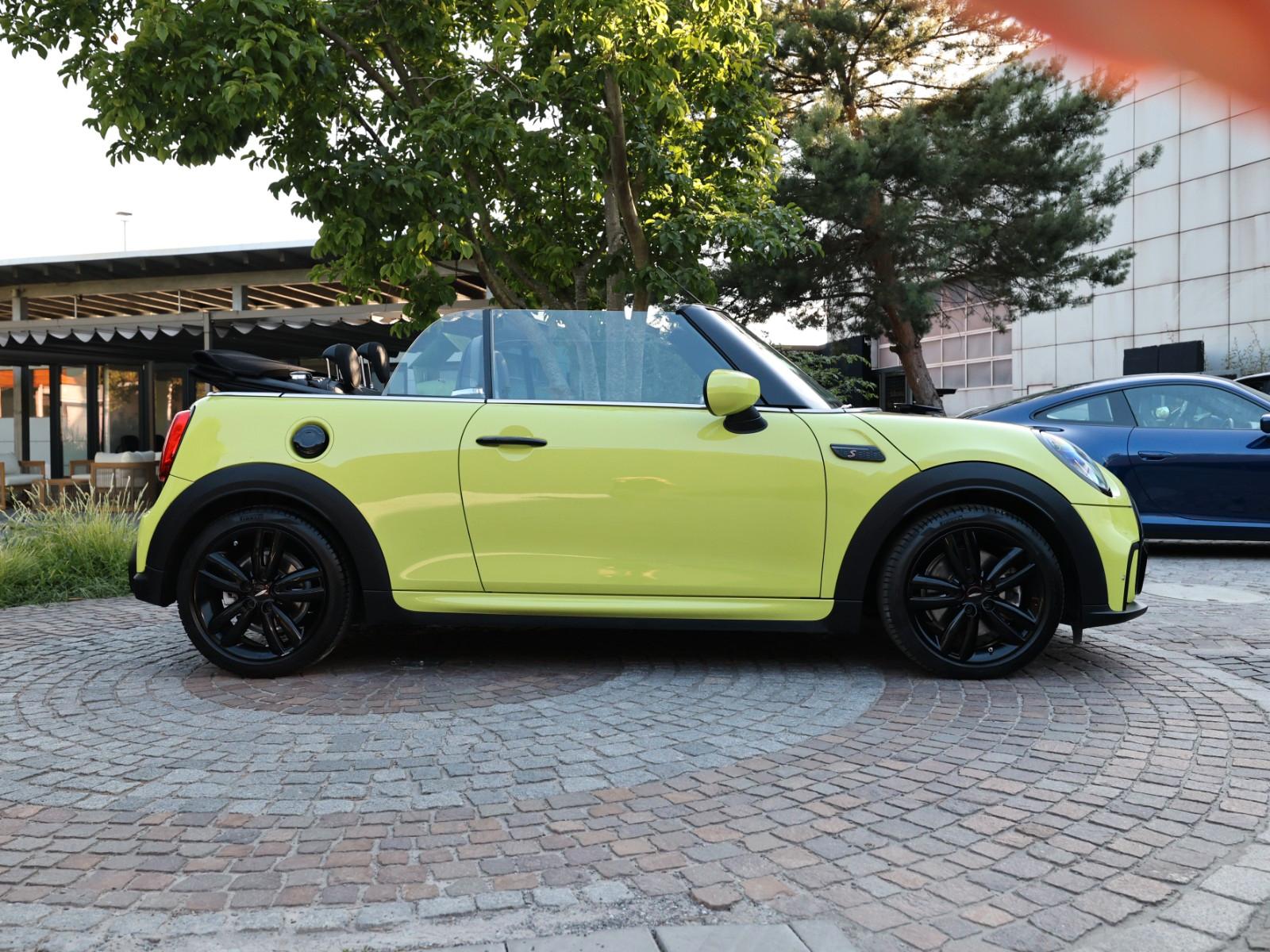 MINI Cooper S Cabrio John Cooper Works 1.Hand,Autom.