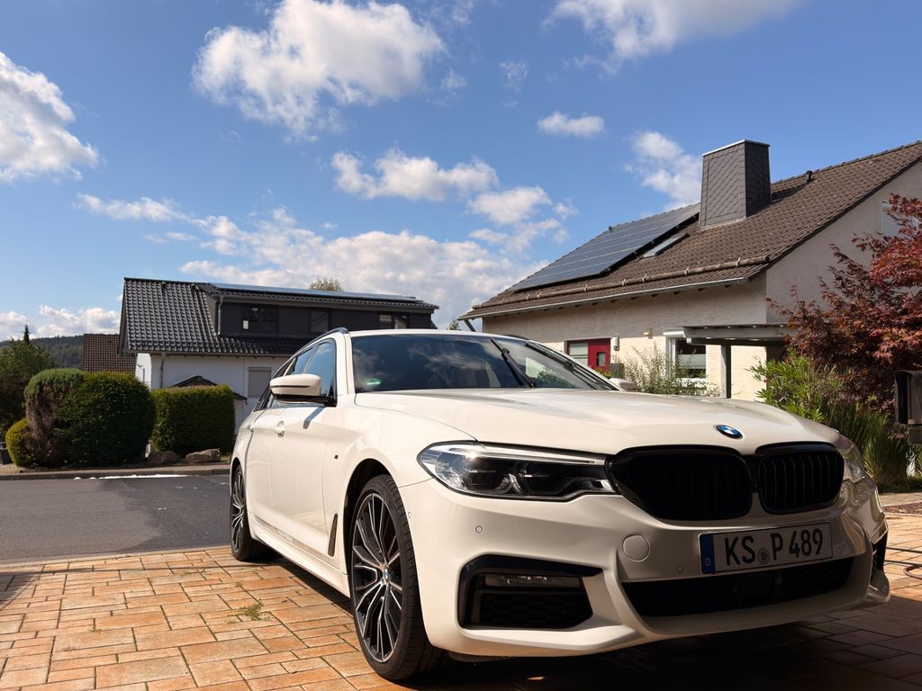 Image of BMW 540