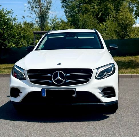 MERCEDES-BENZ Mercedes-Benz GLC 250 4Matic AMG Line