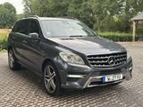 Mercedes-Benz ML 350 BlueTEC 4MATIC - MB-Scheckheft + HU + AMG - Mercedes-Benz ML 350 in Wuppertal