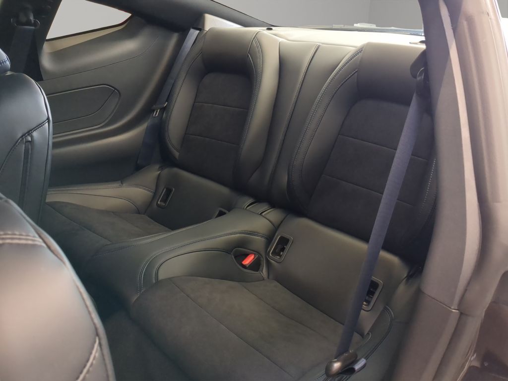 Fahrzeugabbildung Ford Mustang  Dark Horse 5.0 V8 6-Gang