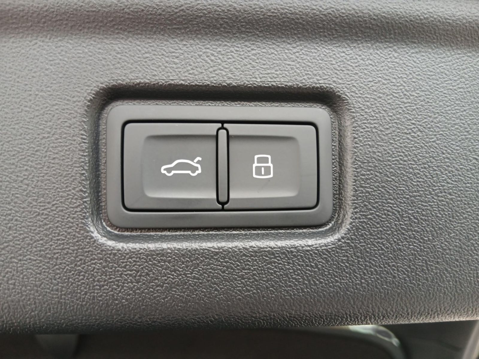 Audi A6 e-tron - Bild 19