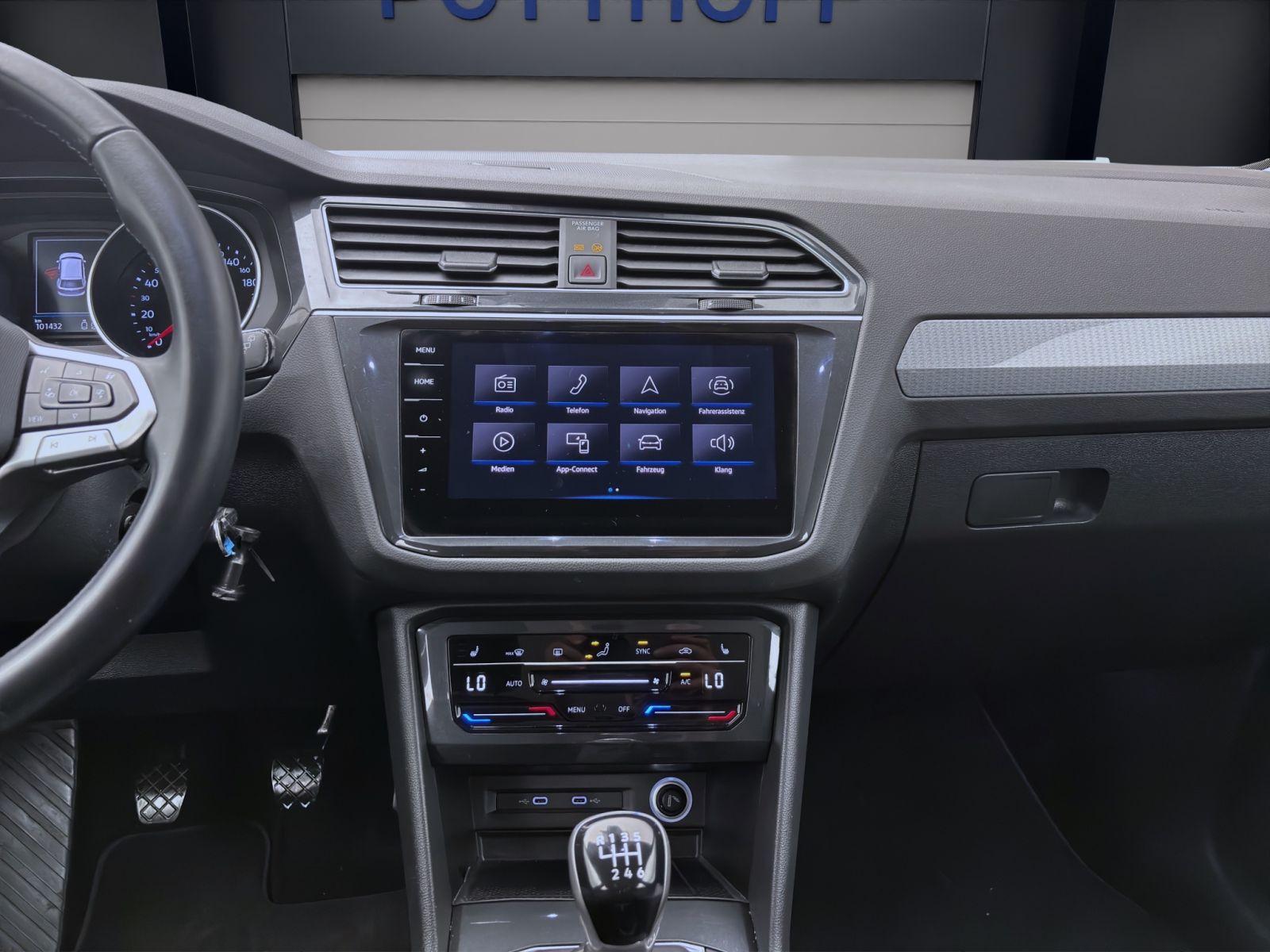 Volkswagen Tiguan 2.0 TDI LIFE NAVI SITZHZG PDC KLIMA