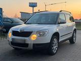 Skoda Yeti 1.2 TSI/KLIMA/SHZ/TEMP/ISOFIX - Skoda Yeti in Mannheim