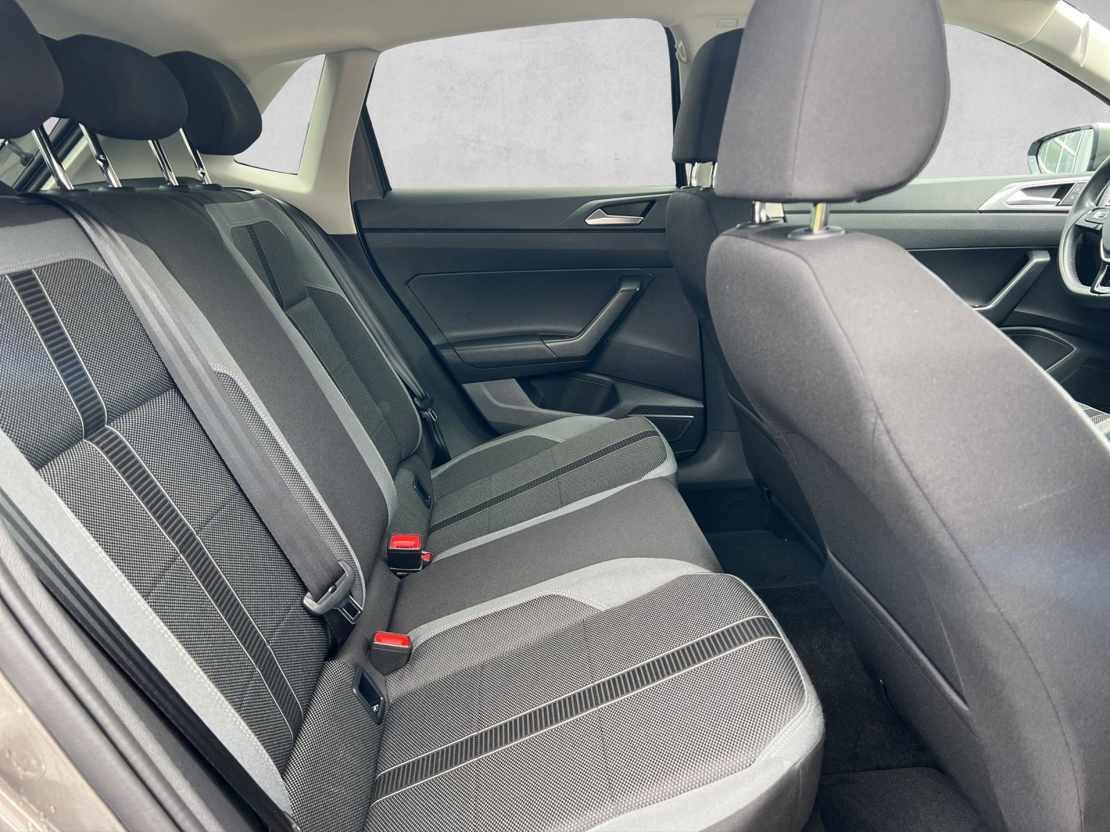 Polo Highline 1.0 TSI DSG Navi*Kamera*Klima