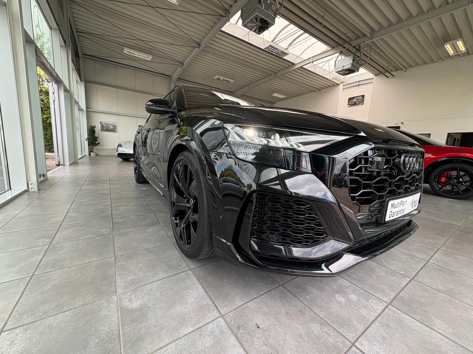 Fahrzeugabbildung Audi RSQ8 keramik*dynamik*massage*stand*23Z*akustik.