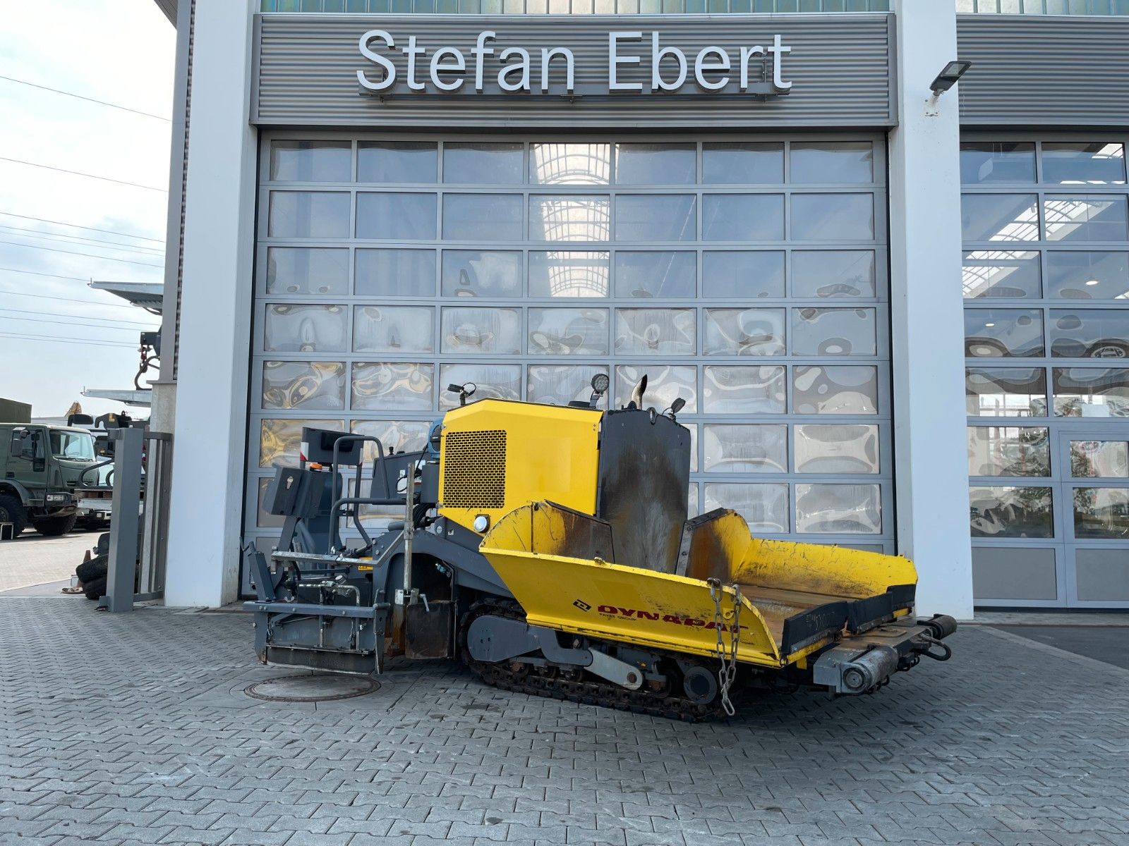 Fahrzeugabbildung Dynapac F1200CS / nur 1.662h / inkl. Verbreiterungen