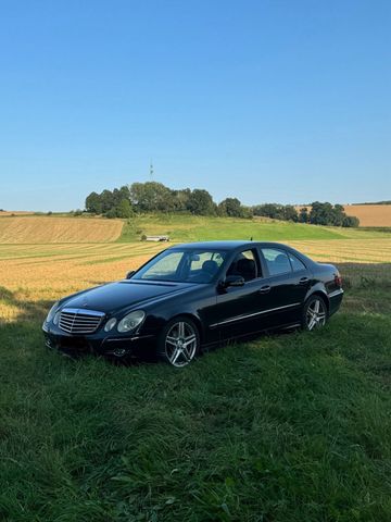 Mercedes-Benz E-Klasse 280CDI | Tüv 04/202...