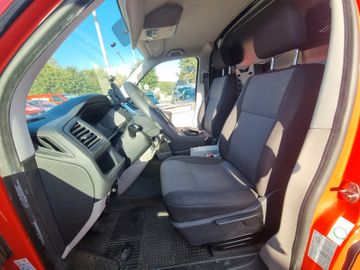 Volkswagen T6 Transporter - 5